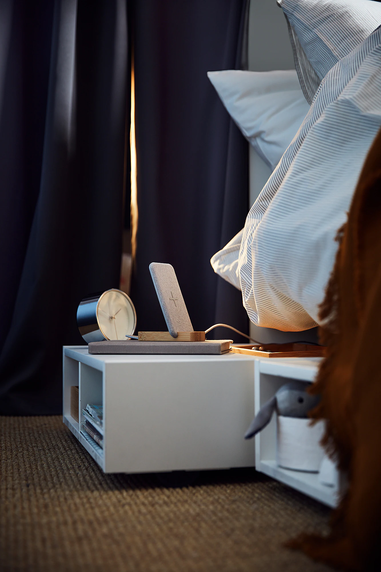 IKEA FREDVANG Underbed Storage/bedside Table White 23 1/4x22 " - Image 4