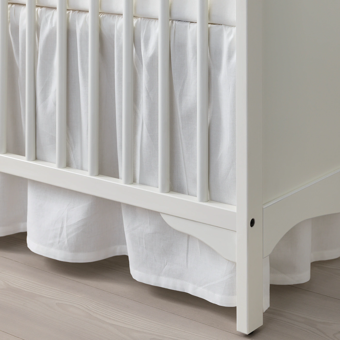 IKEA SMÅGÖRA Crib White 27 1/2x52 " - Image 5