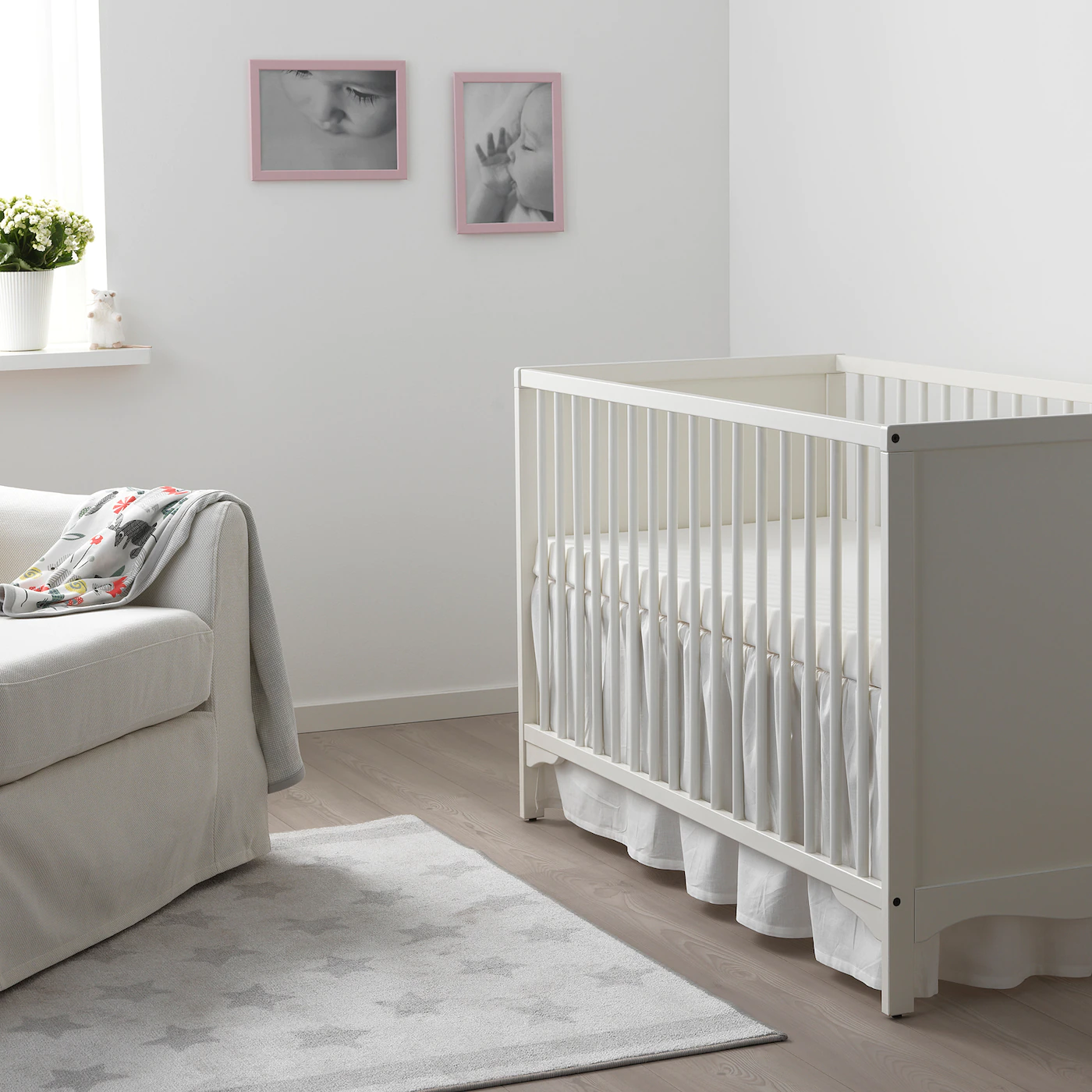 IKEA SMÅGÖRA Crib White 27 1/2x52 " - Image 6